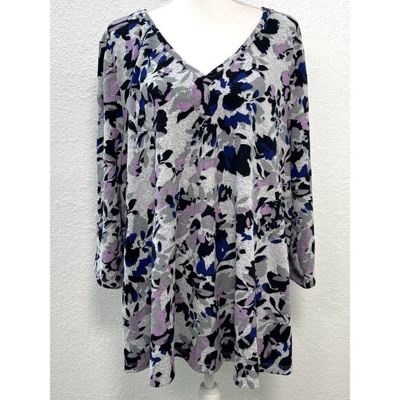 LANE BRYANT Womens Plus 18/20 Gray Purple Floral 3/4-Sleeve SWEATER V-Neck NWT - Picture 1 of 9